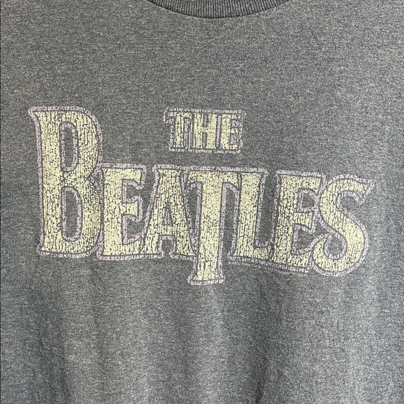 Vintage 2005 The Beatles T-Shirt - Picture 2 of 6
